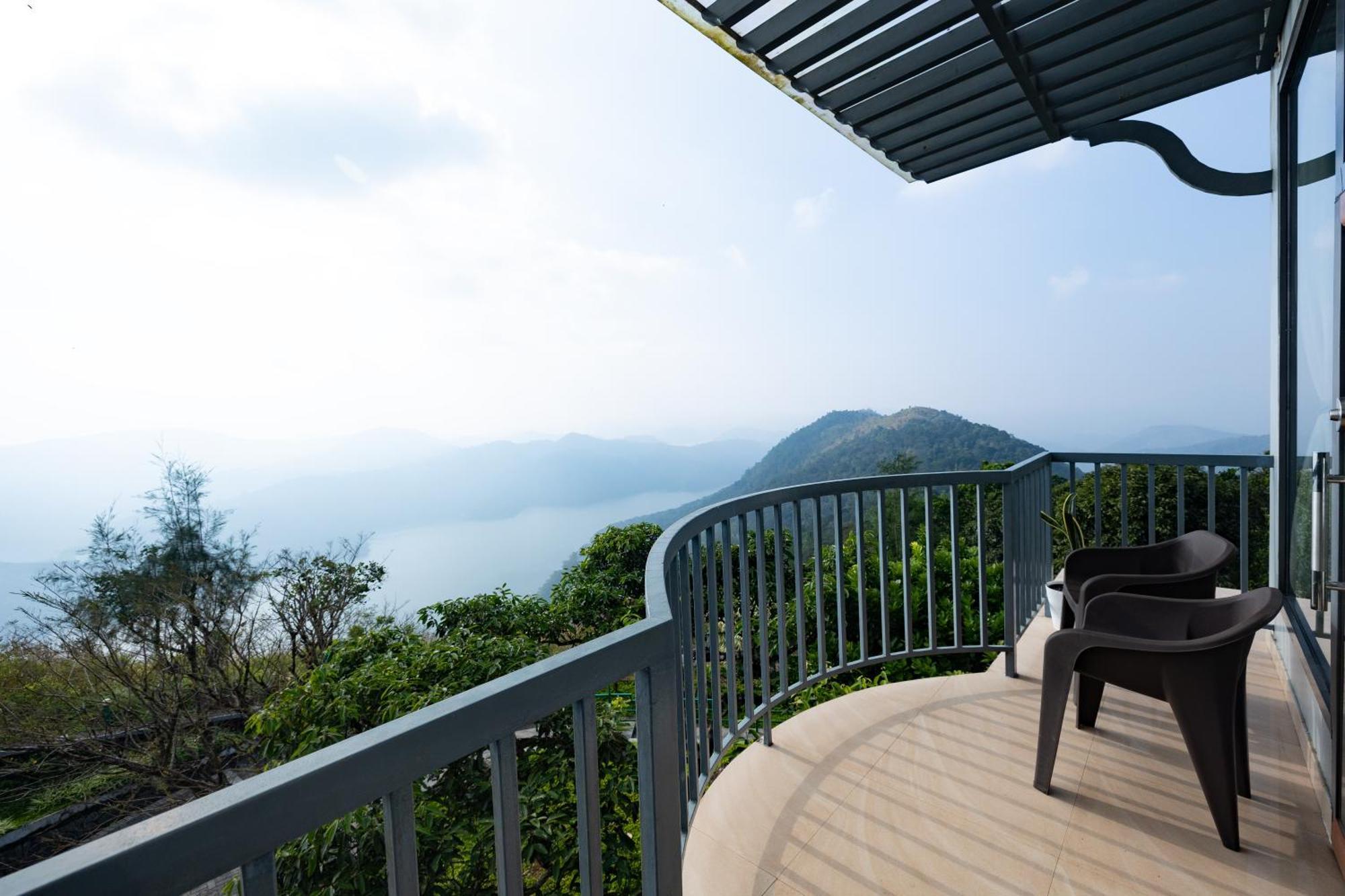 Avadale Idukki - Stag Groups Not Allowed Rom bilde